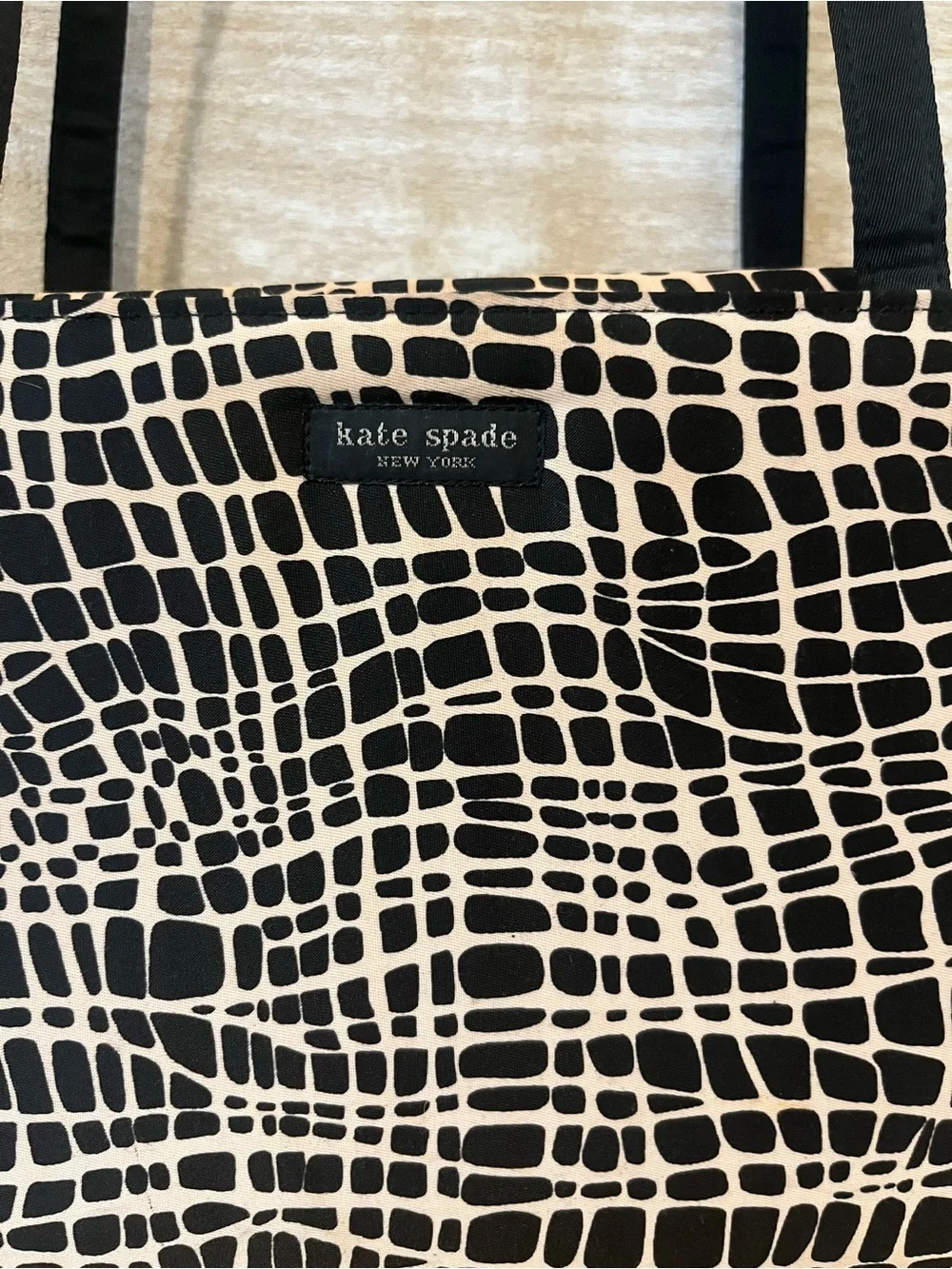 kate spade New York Black & Cream Patterned Tote Bag-Vintage Classic - Picture 2 of 14